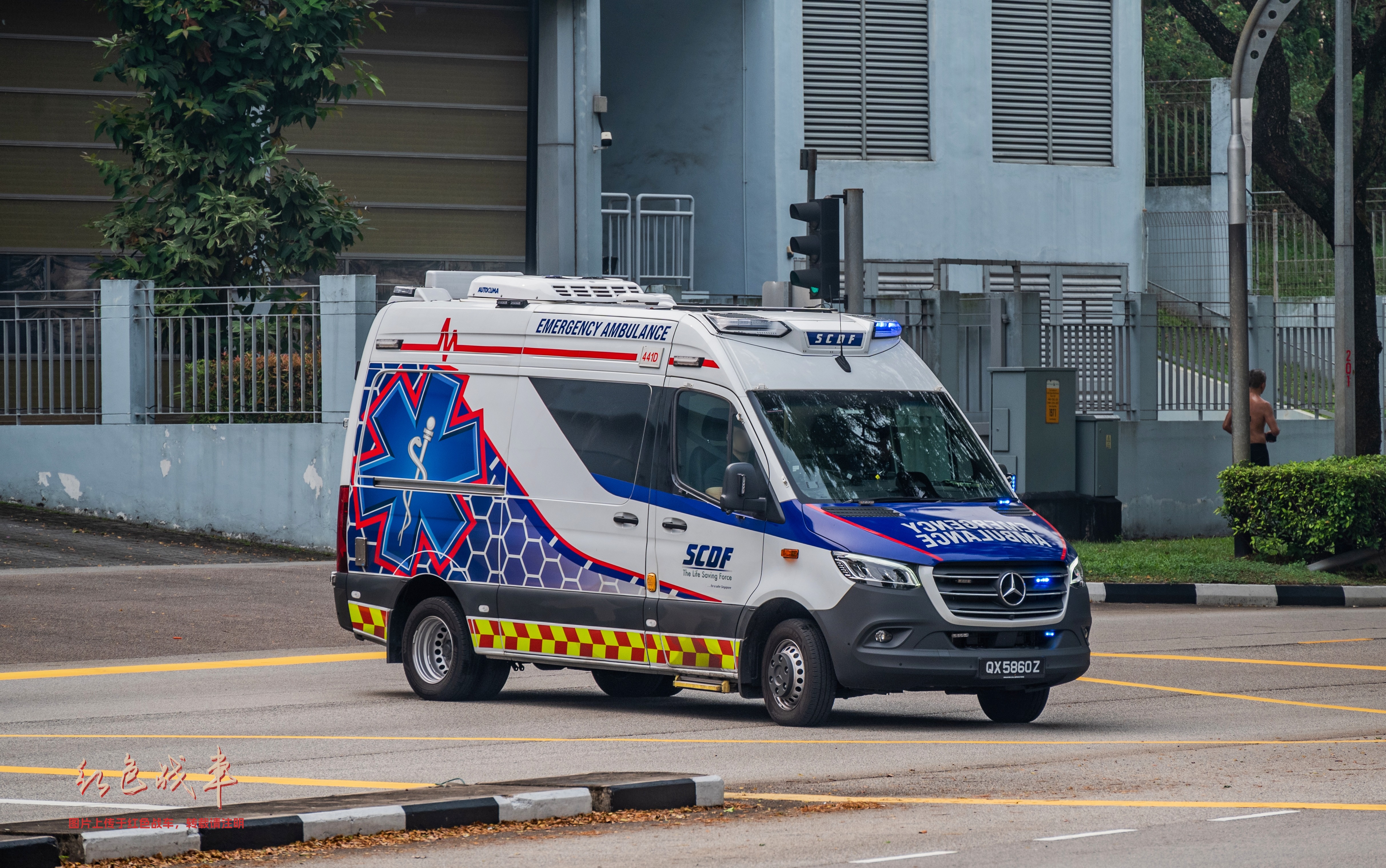 Ambulance Gen 7E
