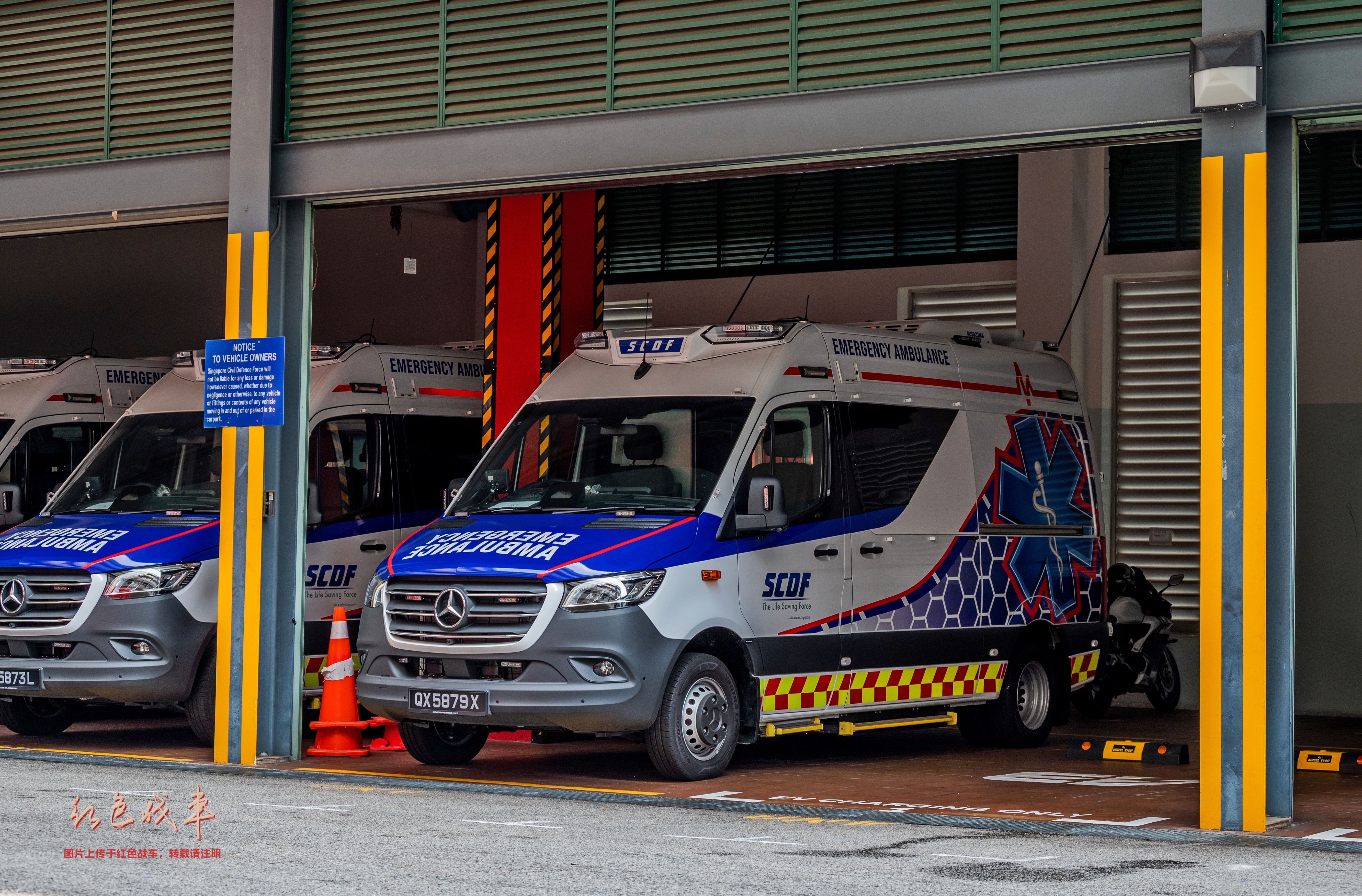 Ambulance Gen 7E