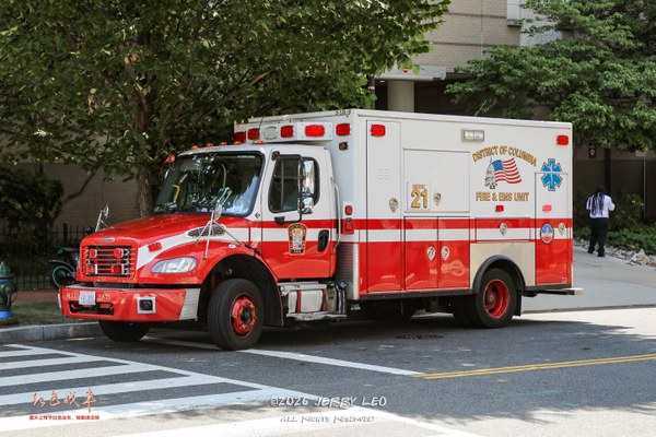 Freightliner M2 106 / Road Rescue