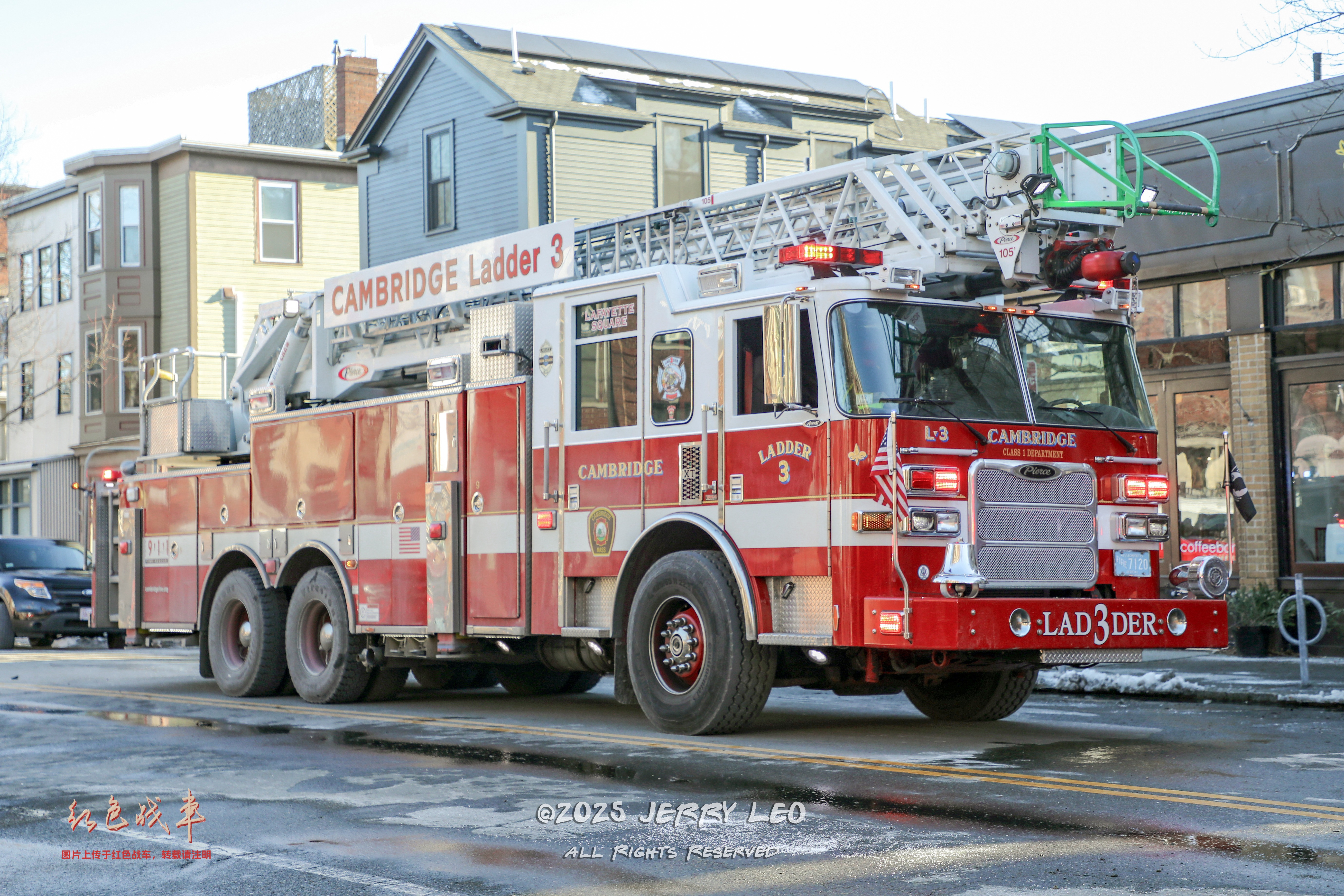 Arrow XT Deep Notch 6710 6x4 (-/-/105' HSL rear-mount ladder)