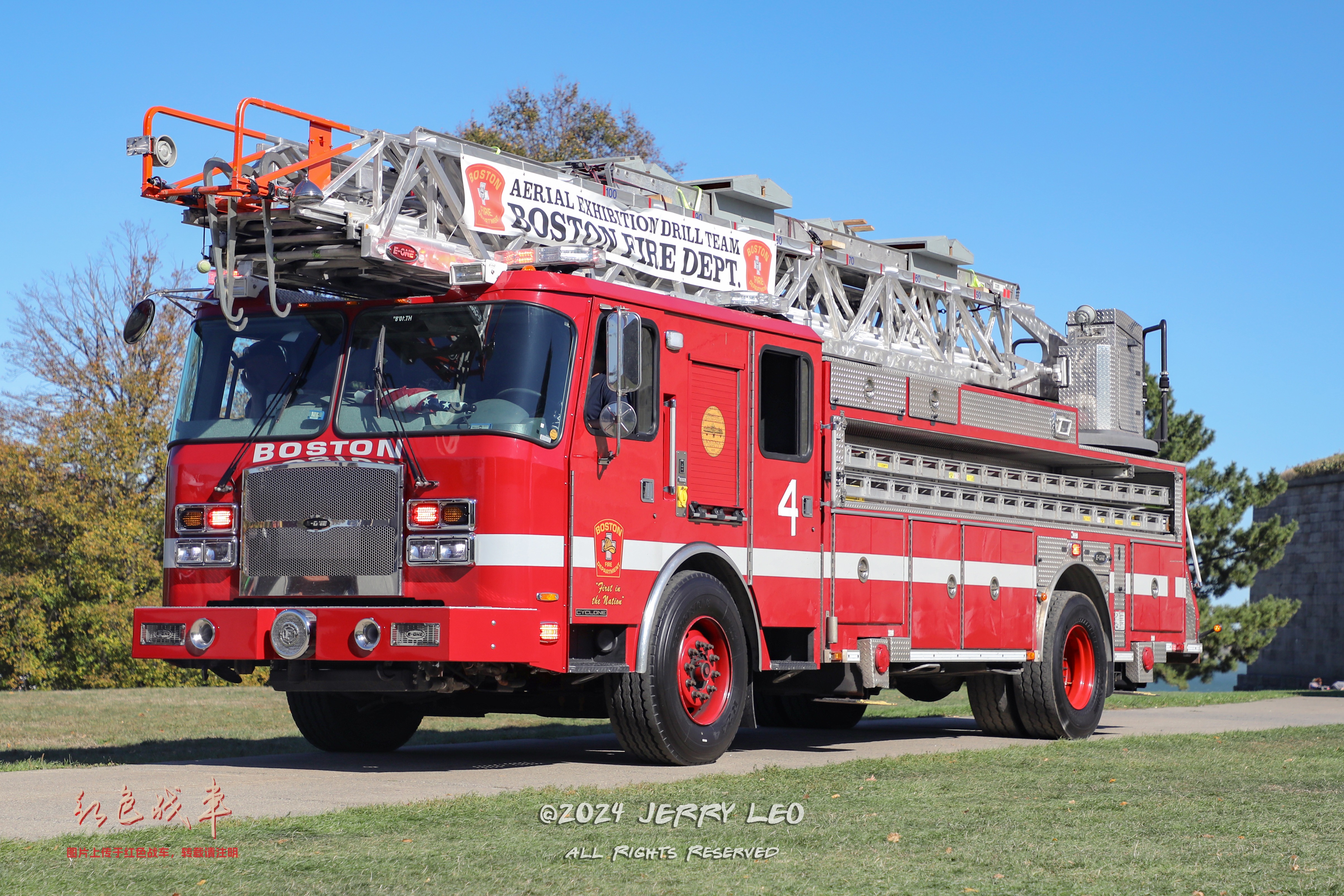 Metro 100 (-/-/100' rear-mount)