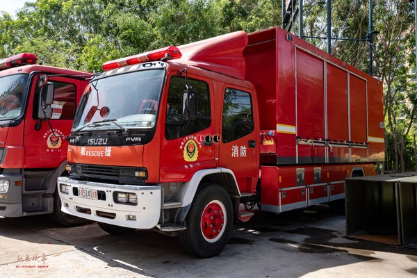 SXF5160TXFZX70W