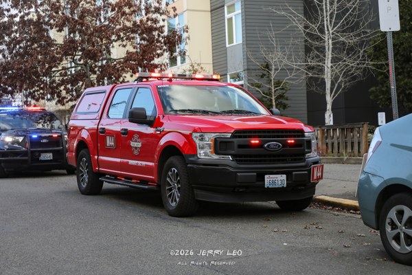 F-150 Crew Cab w/ canopy