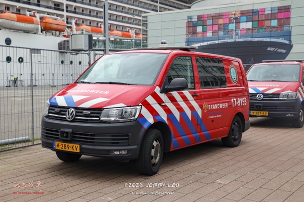 Transporter T6