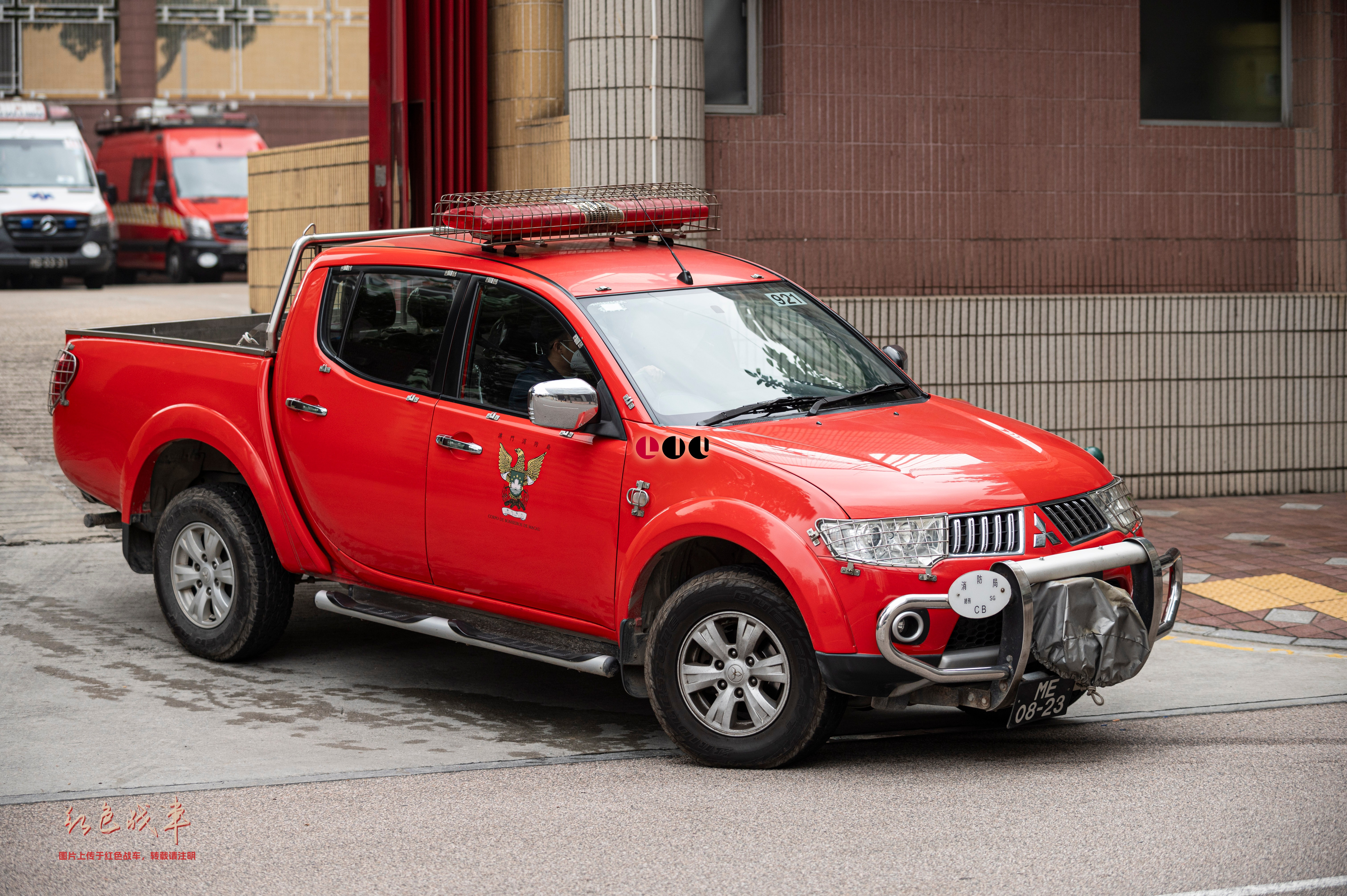 L300 Sportero