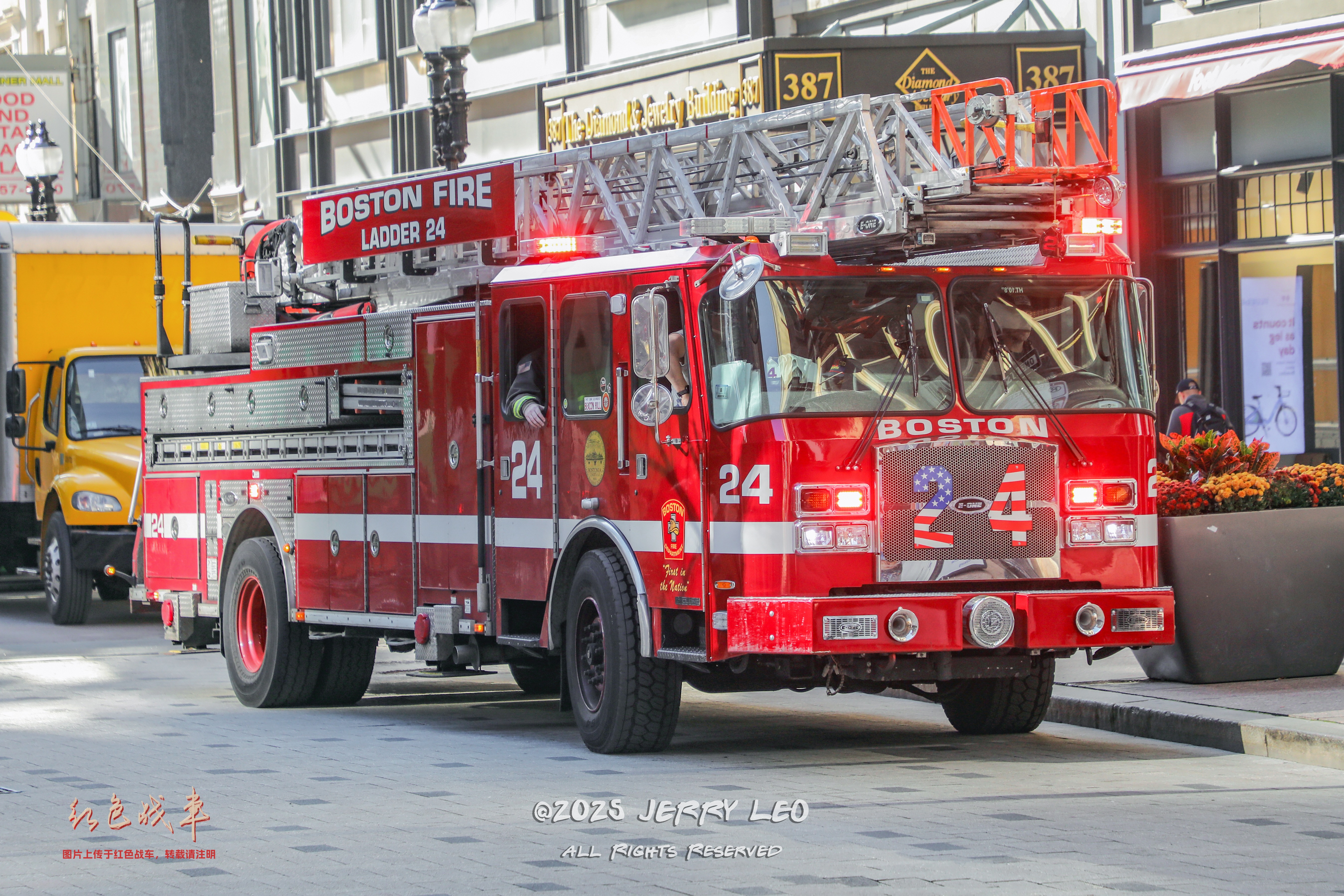 Metro 100 (-/-/100' rear-mount)